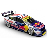 CLASSIC DIECAST 1:43 FINAL HOLDEN FACTORY SUPERCAR JAMIE WHINCUP / CRAIG LOWNDES