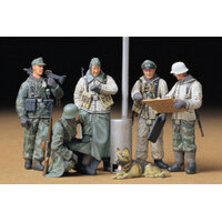 TAMIYA Ger. Soldiers Field Briefing - 74-T35212