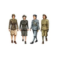 Bronco 1/35 W.W.II Allied Female Soldier Set (4 figures) Plastic Model Kit [CB35037]