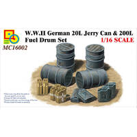 Classy 1/16 W.W.II German 20L Jerry Can & 200L Fuel Drum Set. Plastic Model Kit [16002]