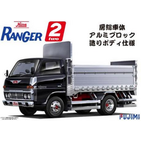 Fujimi 1/32 Hino Ranger 2: The Bouso Body Specification (32TR-6) Plastic Model Kit [01138]
