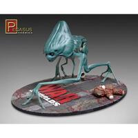 Pegasus 1/8 Alien Creature - "War of the Worlds", pre-built