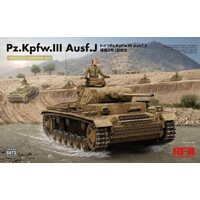 Ryefield 5072 1/35 Pz. Kpfw. III Ausf. J w/full interior Plastic Model Kit - RM-5072