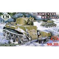UM-MT 1/72 LIGHT TANK BT-7 (model 1937 ) w/conic turret Plastic Model Kit